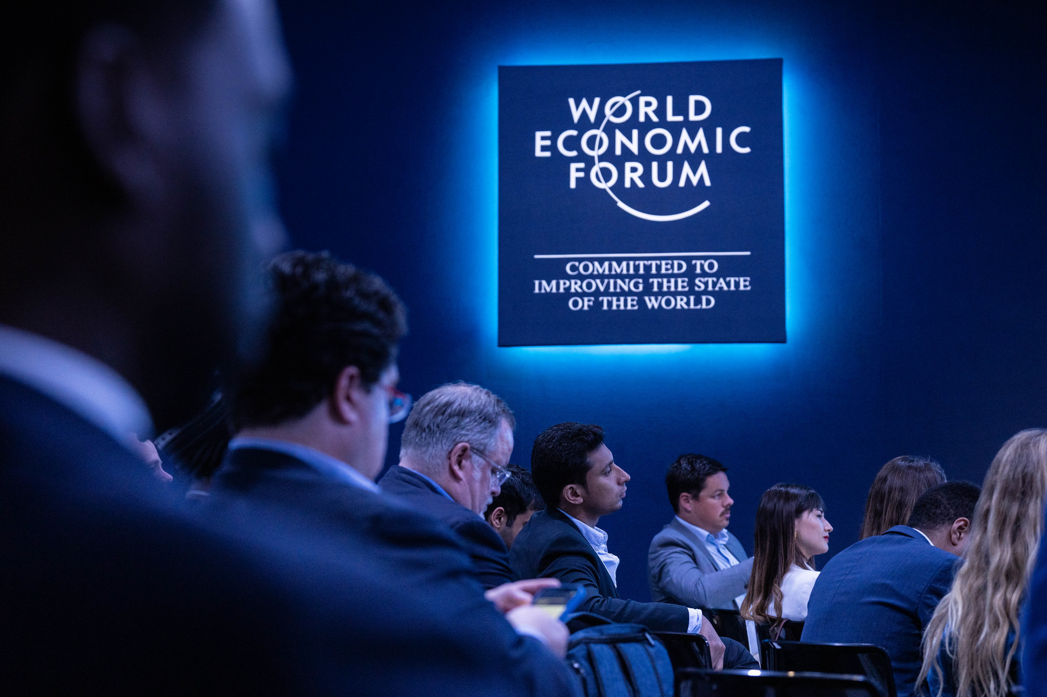 Forum de Davos: la crise du coût de la vie, plus gros risque mondial actuel